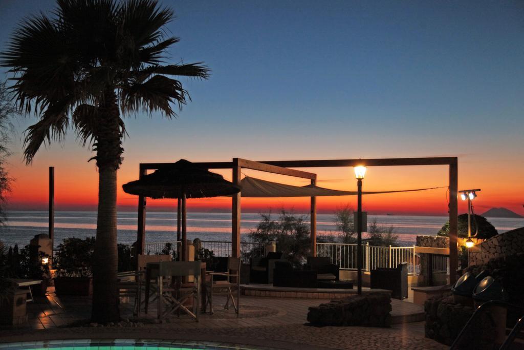 Baia Del Godano Resort & Spa Capo Vaticano Exterior foto